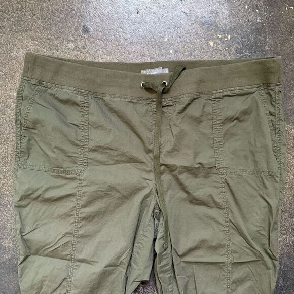 Torrid Women’s Lightweight Pants Size 4 Feel The Fit Green Measures 48 Waist - Picture 2 of 13